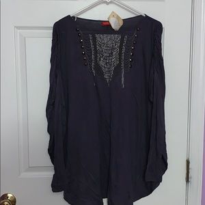 JEWLED LONG SLEEVE TOP✨